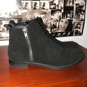 Steve Madden booties